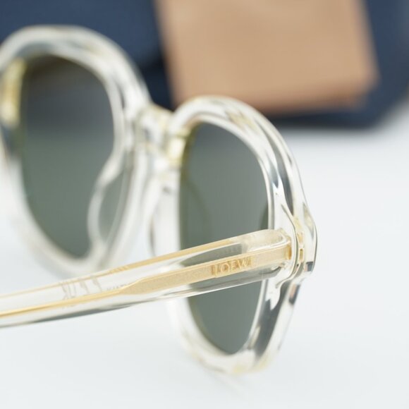 Loewe LW40163I 57N Square Sunglasses – Transparent Yellow\\Green main image 8